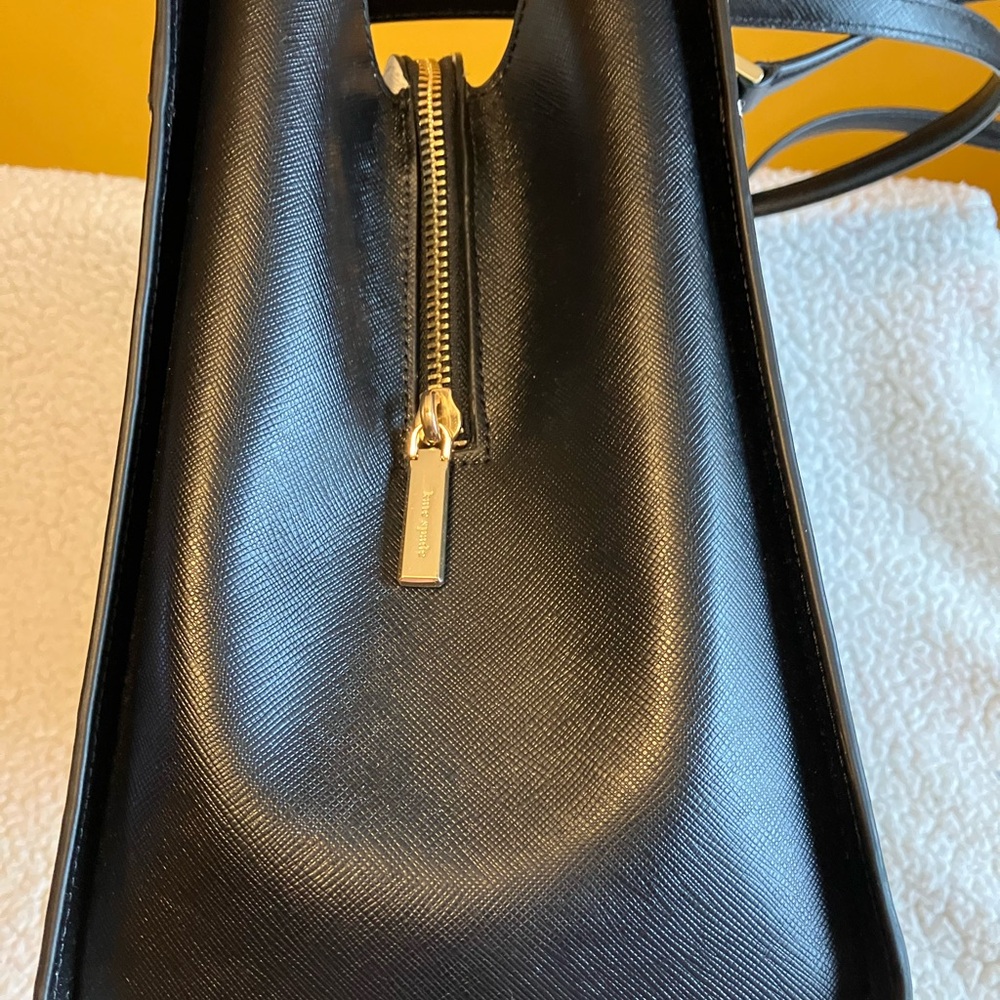 Kate Spade Black and Tan Tote Bag Set ( authentic bag and wallet ) - Picture 13 of 16